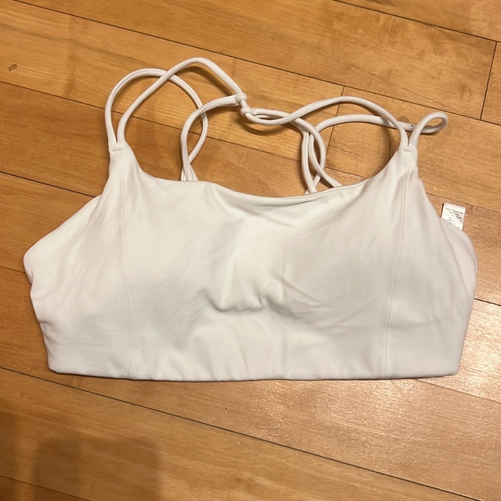 Athleta NWOT white strappy sports bra, size medium